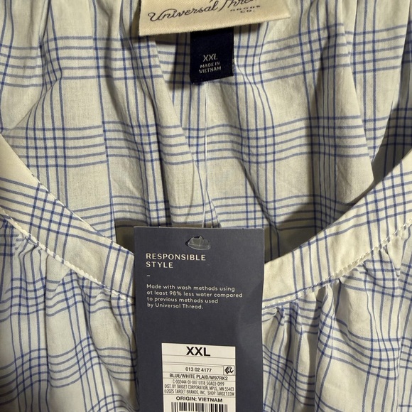 Universal Thread Women’s Balloon Top. NEW - Picture 3 of 4